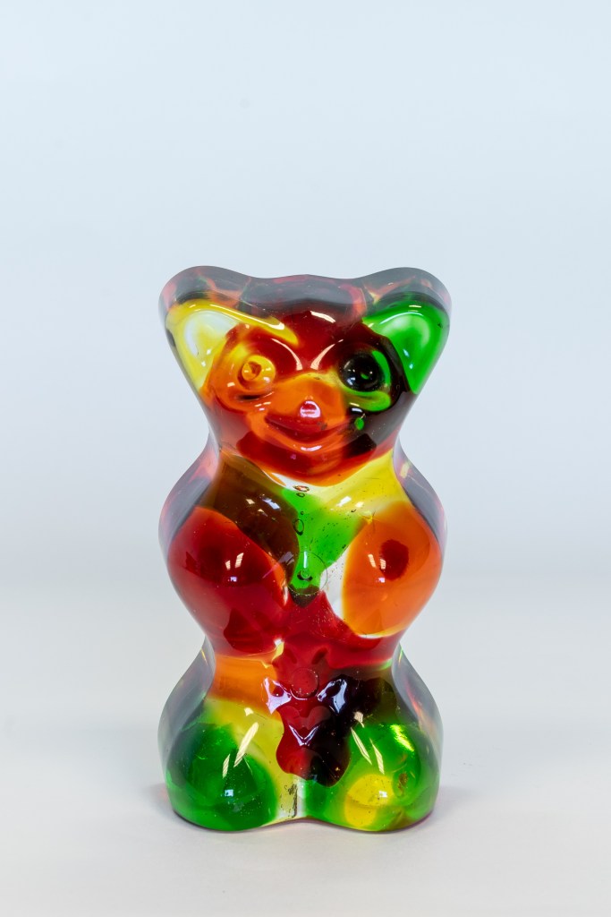 Jean-ka artiste résine BEAU HARRY multicolore 